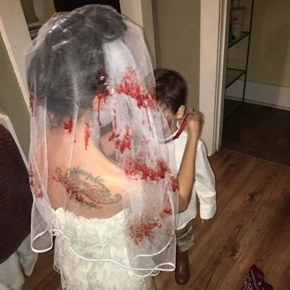 Meet your Posher, Michelle - Picture 1 of 2